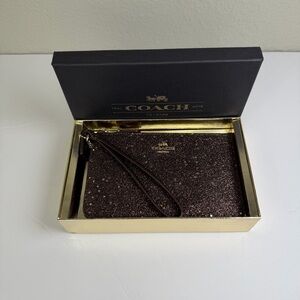NWT Coach Bronze And Gold Star Glitter Zip Wristlet